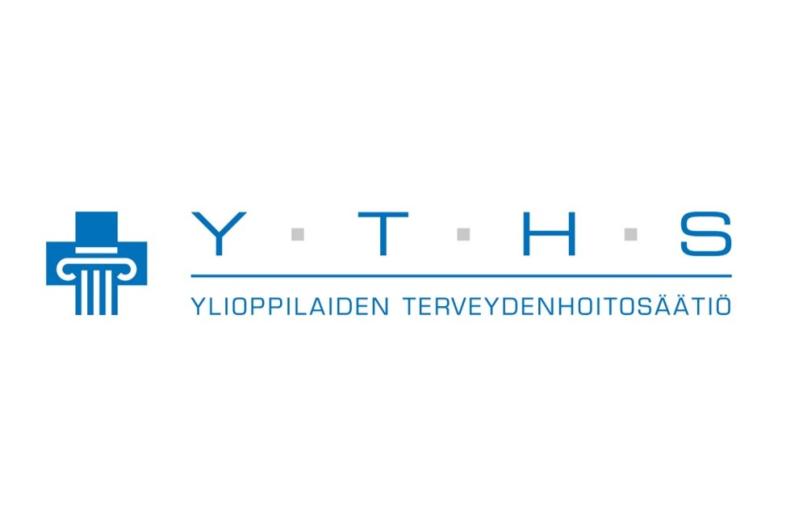 YTHS:n sininen logo valkoisella pohjalla.